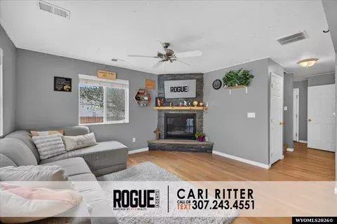 Living - 3493 Applegate Dr, Casper, WY 82604 photo 3 of 3