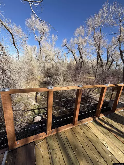 2000 2065 Co Rd 279, Robertson, WY 82944