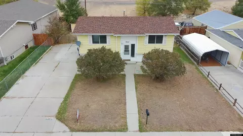 530 Logan St, Green River, WY 82935