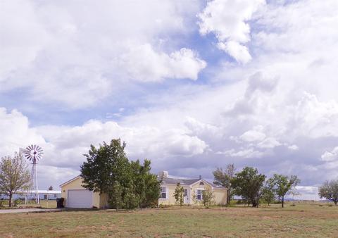 54 Coyote, Moriarty, NM 87035 photo 1