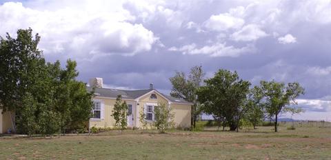 54 Coyote, Moriarty, NM 87035 photo 2