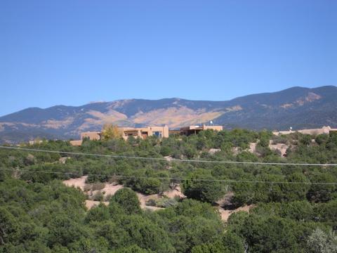 1757 Ridge Pointe, Santa Fe, NM 87506 photo 3