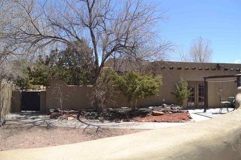 28 Ojitos Trl A Espanola Nm 87532 54 Photos Mls 202101485 Movoto