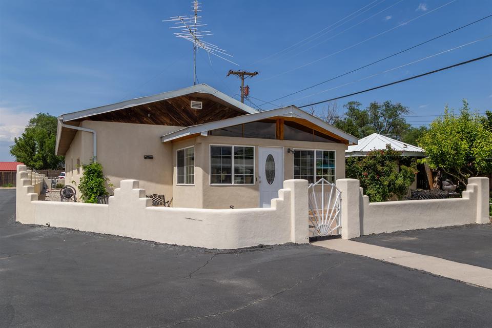 506 Old Hospital Rd, Espanola, NM 87532 59 Photos MLS 202103890 Movoto