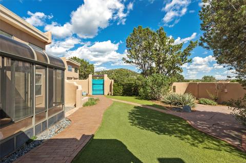 2 Moya Loop, Santa Fe, NM 87508 photo 2