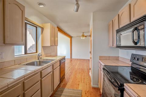 19 Apache Rd, Santa Fe, NM 87508 photo 10