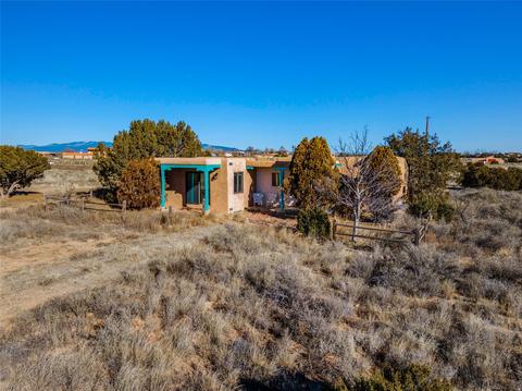 19 Apache Rd, Santa Fe, NM 87508 photo 3