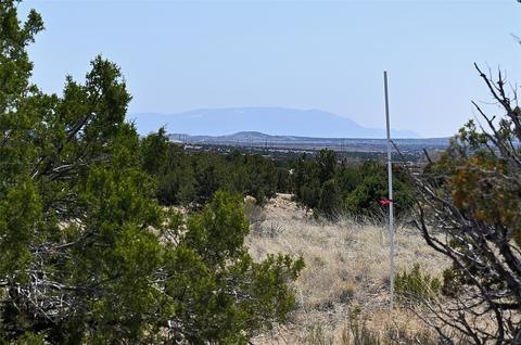 16 S Via Aria, Santa Fe, NM 87506