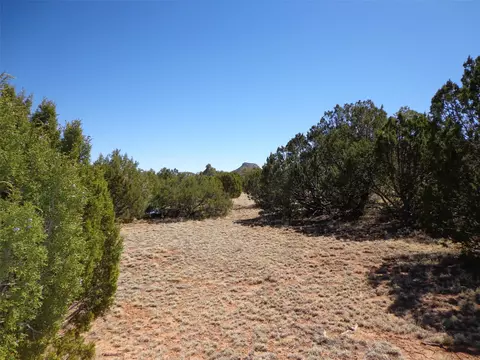 2 Camino Del Sol, Serafina, NM 87569