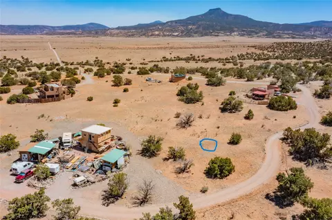 174 Harmony, Abiquiu, NM 87510