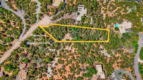 1201 Bandolina Rd # -B, Santa Fe, NM 87501