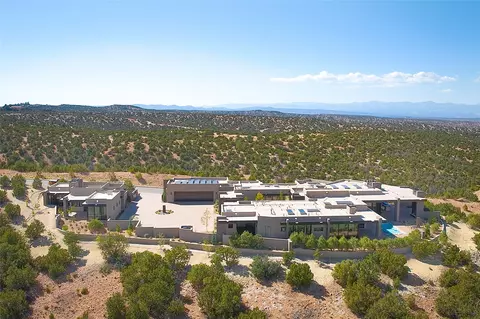 3275 Monte Sereno Dr, Santa Fe, NM 87506