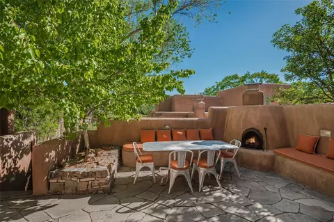 707 E Palace Ave #11, Santa Fe, NM 87501