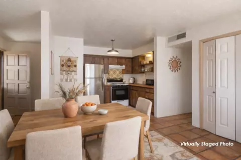 414 A And B Camino Don Miguel, Santa Fe, NM 87505