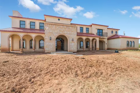 1019 Paisano Rd, Santa Rosa, NM 88435