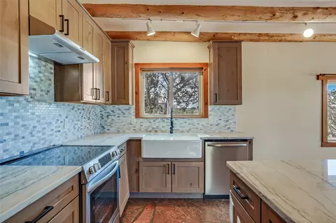 14 E San Marcos, Santa Fe, NM 87508
