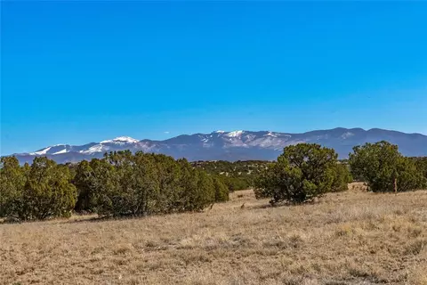 61 Tierra Antigua, Santa Fe, NM 87506