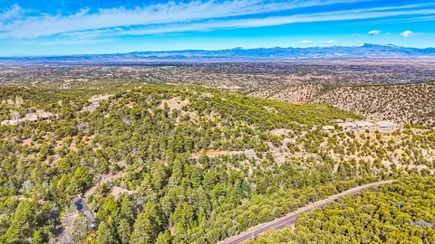 1433 Tesuque Crk, Santa Fe, NM 87501