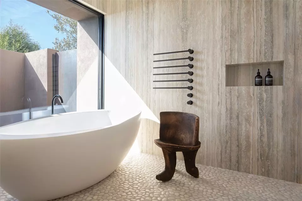 Bath - 2916 Aspen Vw, Santa Fe, NM 87506 photo 2 of 2