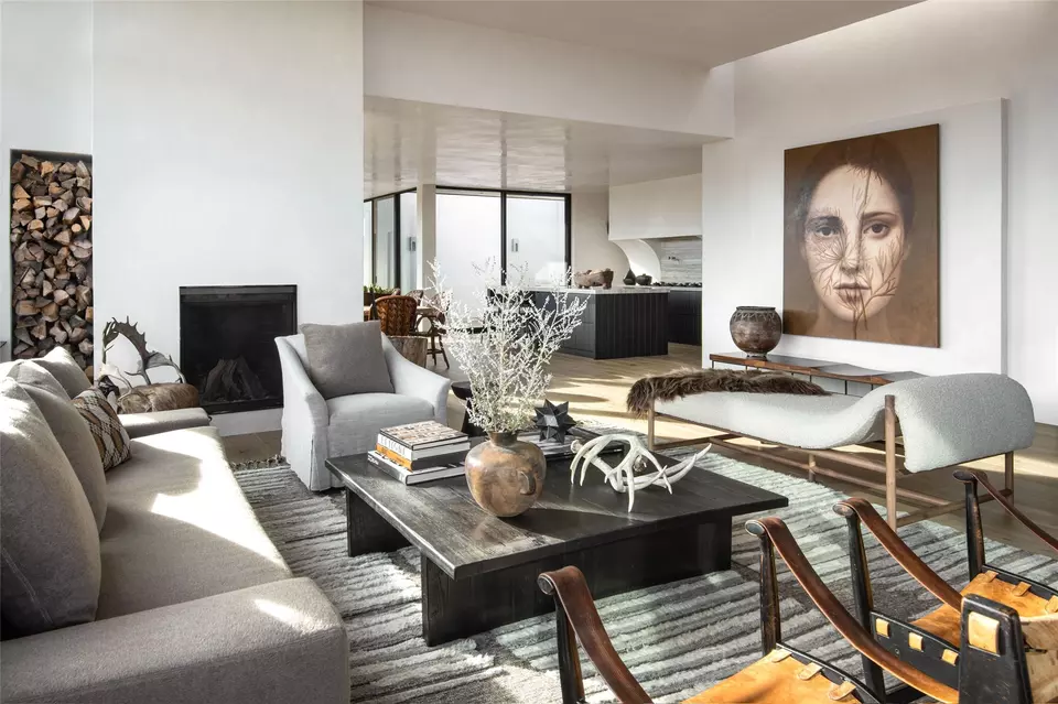 Living - 2916 Aspen Vw, Santa Fe, NM 87506 photo 3 of 3