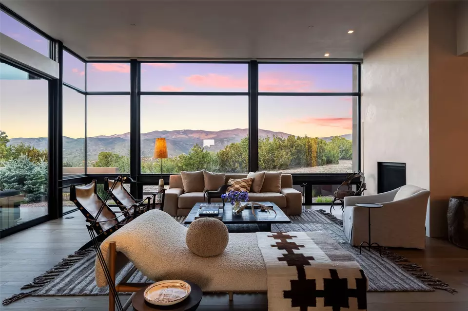 Living - 2916 Aspen Vw, Santa Fe, NM 87506 photo 2 of 3