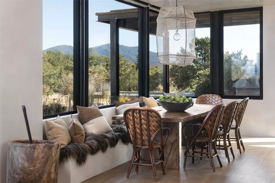 Dining - 2916 Aspen Vw, Santa Fe, NM 87506 photo 1 of 2