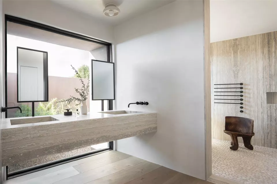 Bath - 2916 Aspen Vw, Santa Fe, NM 87506 photo 1 of 2