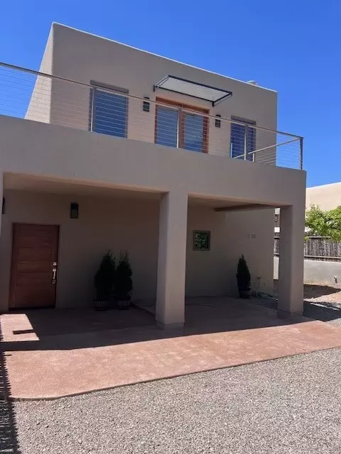 1022 Don Diego Ave #D, Santa Fe, NM 87505