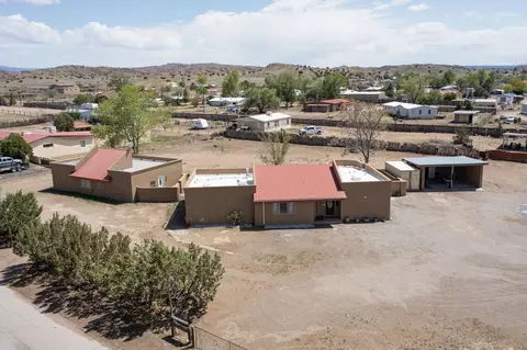 23 County Road 108, Espanola, NM 87532