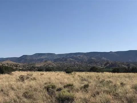 lot S 45 Santa California Subd, Medanales, NM 87510