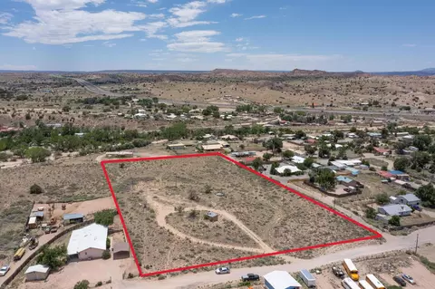 6 La Resolana, Espanola, NM 87532