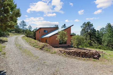 51 Old Forest Trl, Santa Fe, NM 87505