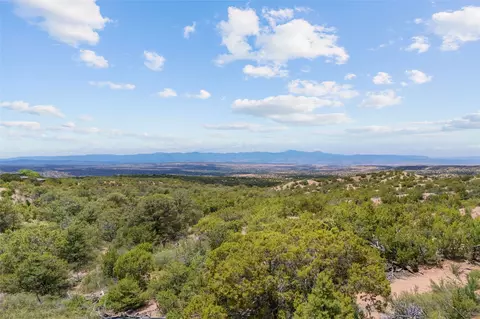 47 Pacheco Meadow Ln, Santa Fe, NM 87506