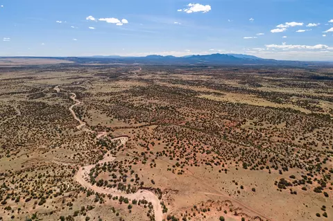 55 Southern Crescent Rd, Lamy, NM 87540