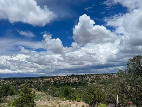 705 Cabeza De Martillo #LOT 20, Santa Fe, NM 87501