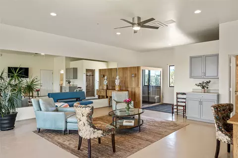 12 Cielo Sonrisa, Santa Fe, NM 87506