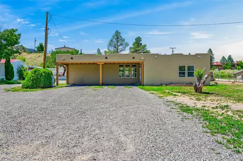 8 Camino Catalina, Santa Fe, NM 87506