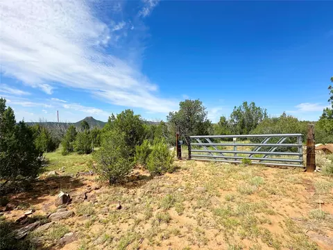 10 Acres On County Road B26d, Serafina, NM 87569