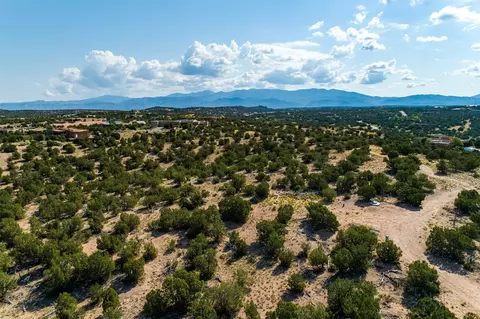 24 A B Paseo De Aguila, Santa Fe, NM 87506