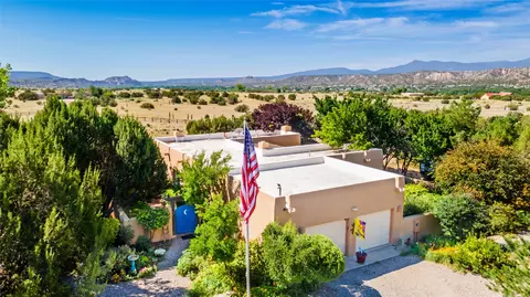 42 Private Drive 1613b, Medanales, NM 87548