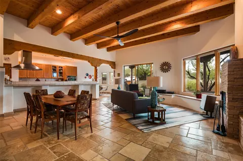 12 Norte Trail Ct, Placitas, NM 87043