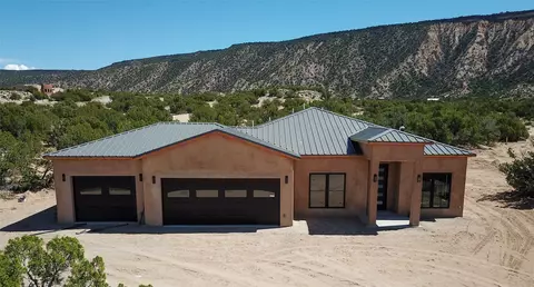 13 Cerrito De Baca, Ojo Caliente, NM 87549