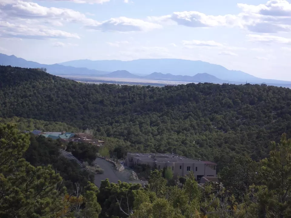  1992 Cerros Colorados, Santa Fe, NM 87501 photo 3