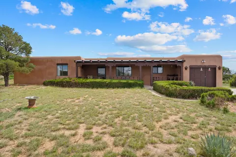 77 Moya Rd, Santa Fe, NM 87508