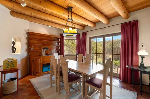 1044 Camino Real, Santa Fe, NM 87501