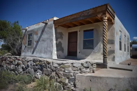 226 La Puebla Rd, Espanola, NM 87532