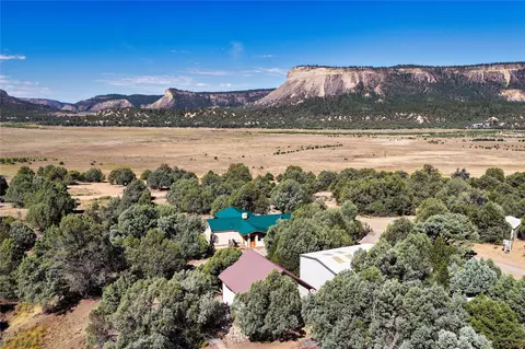5 Oak Brush Ln, Tierra Amarilla, NM 87575
