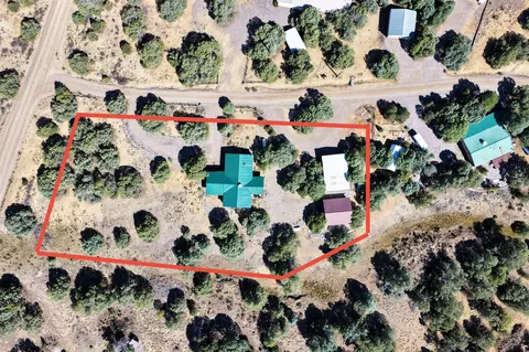 5 Oak Brush Ln, Tierra Amarilla, NM 87575