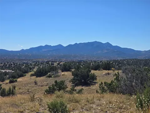 20 Bonanza, Santa Fe, NM 87508