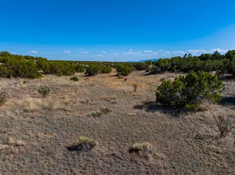 12 Estrellita Del Norte, Santa Fe, NM 87506